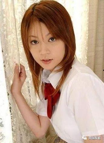 草莓.av,甜蜜诱惑，探寻美味之源