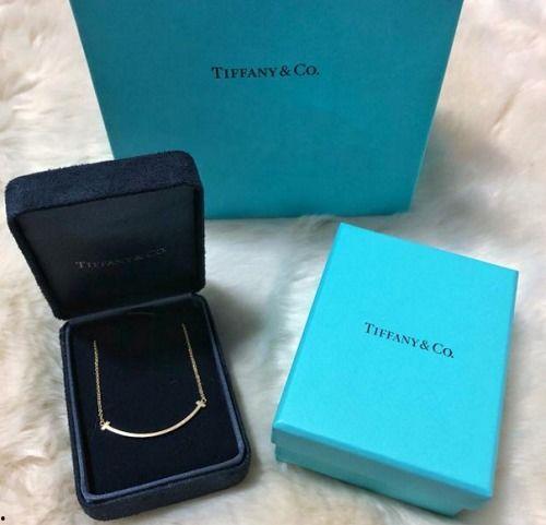 蒂芙尼 微笑 明星,明星演绎的璀璨魅力