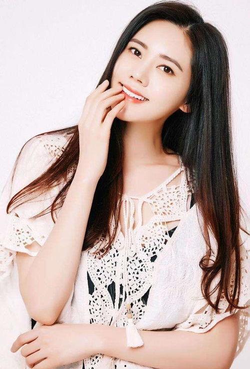 秋瓷炫瀑布在线播放